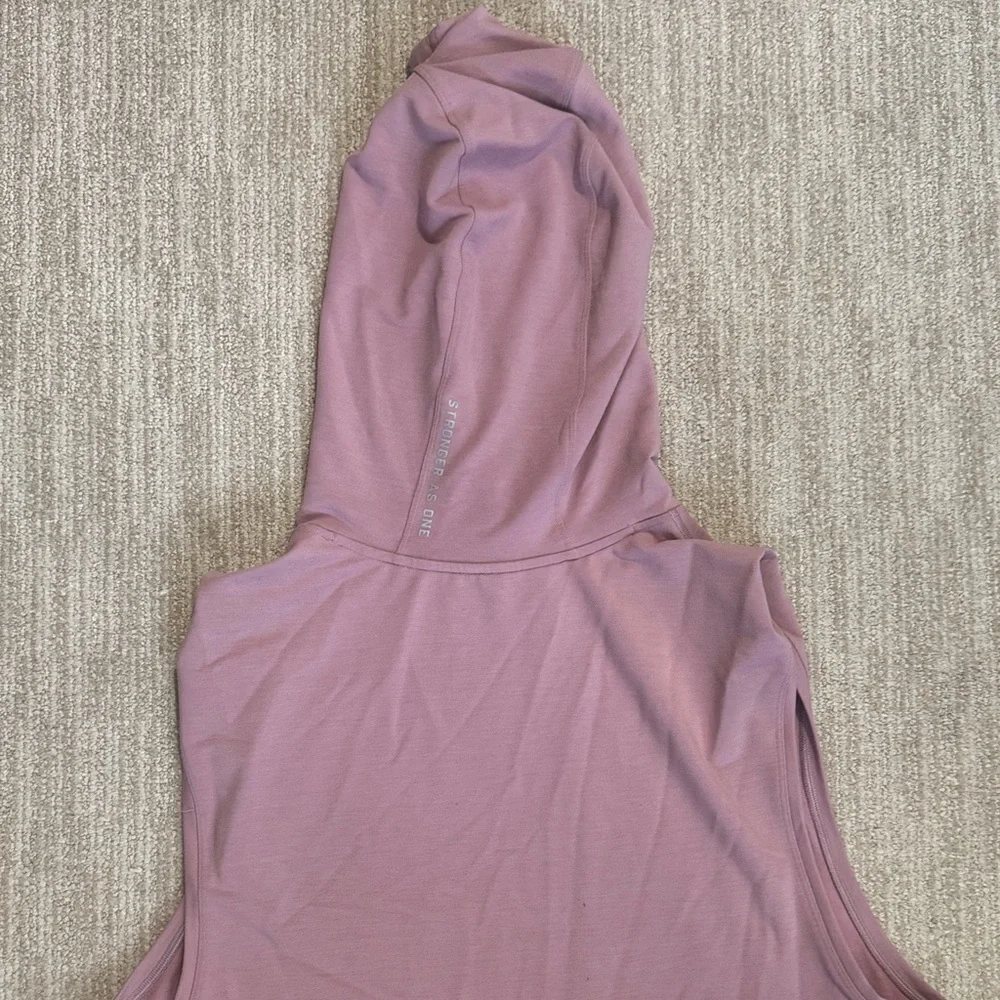 Lululemon Woman's Size 10 Stronger as One Sleeveless Hoodie Vintage Mauve - Picture 13 of 13